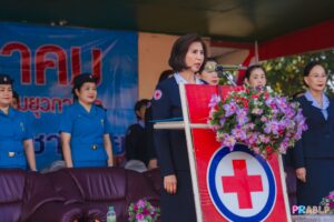 พิธีปฏิญาณตนและเดินสวนสนามยุวกาชาดโรงเรียนอนุบาลลำปางฯ